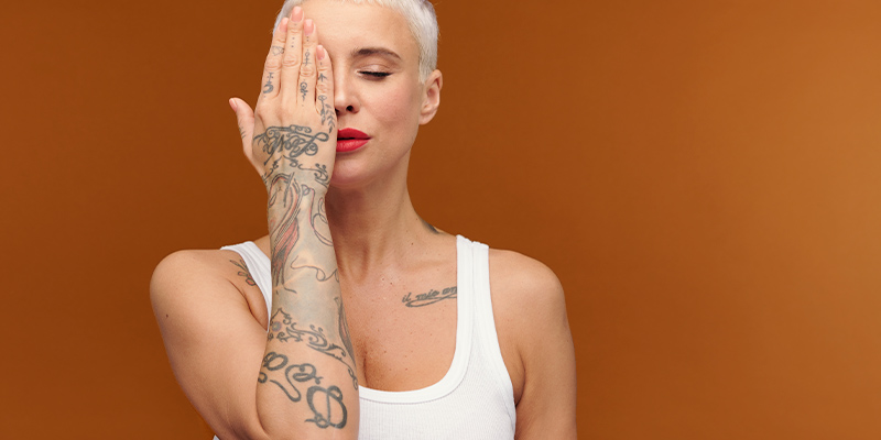 Cuidados com a pele após remoção de tatuagem
